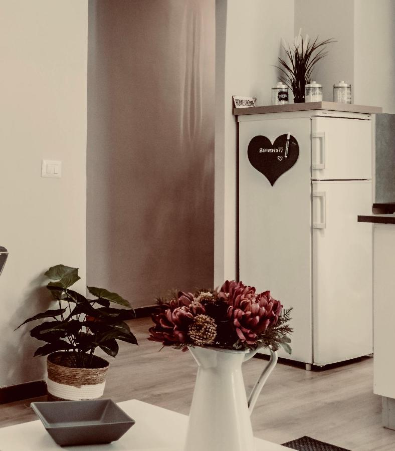 Domus Camilla Apartment โรม ภายนอก รูปภาพ