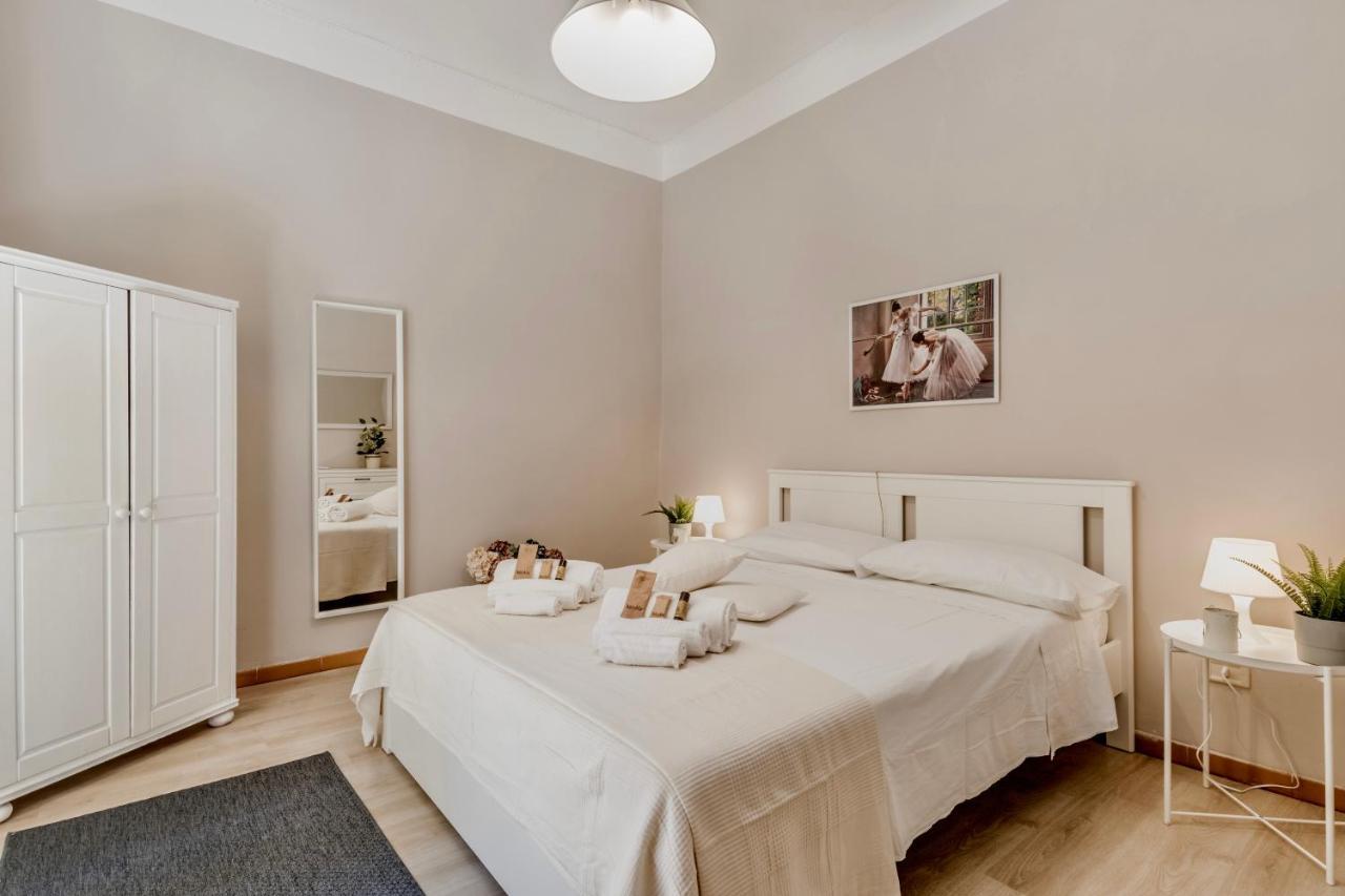 Domus Camilla Apartment โรม ภายนอก รูปภาพ